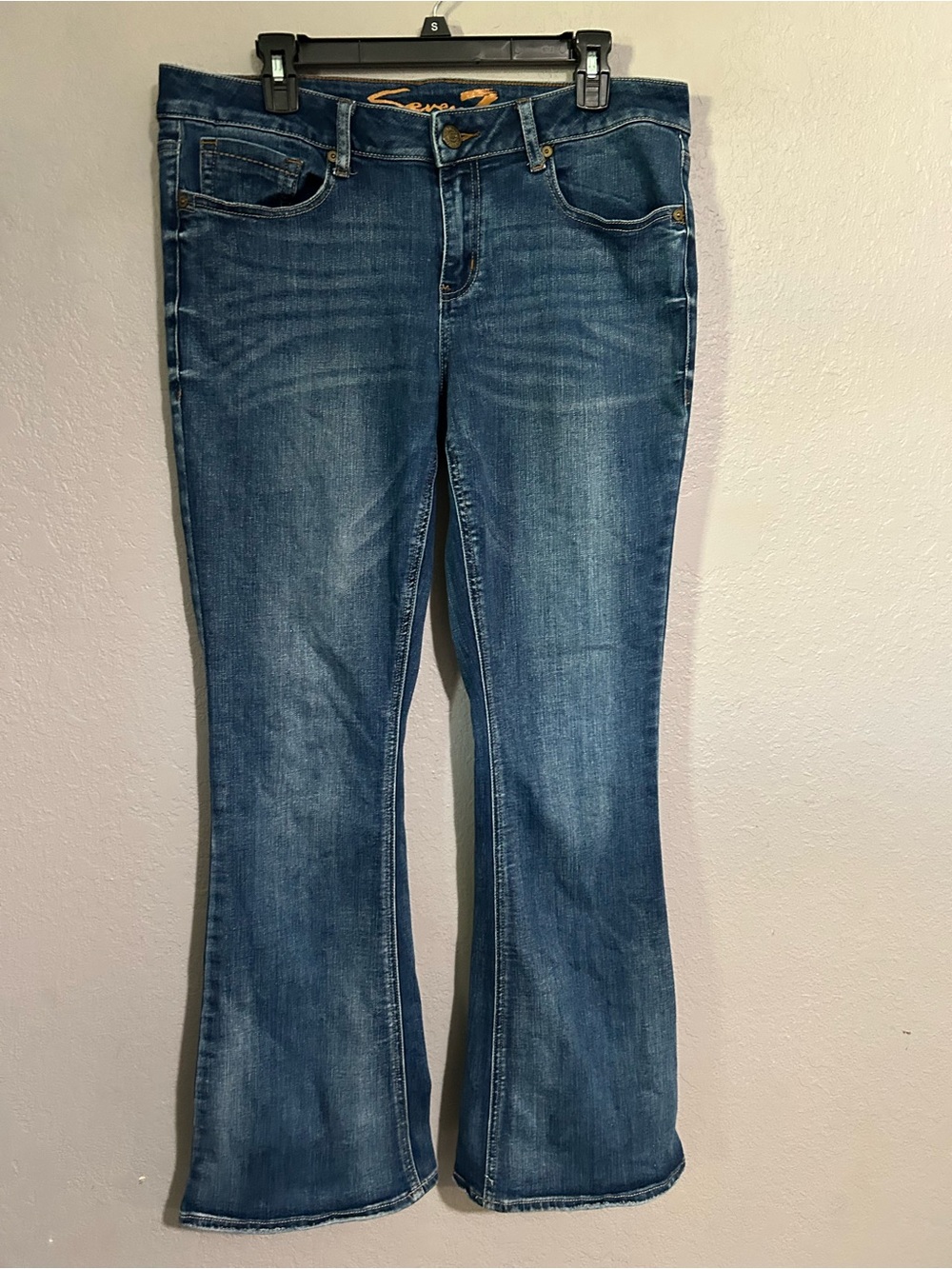 Seven7 Women's Medium Blue Bootcut Jeans
